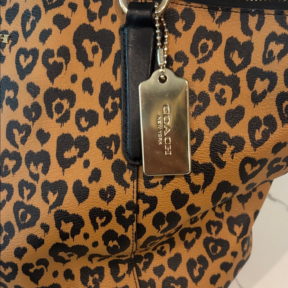 Coach Leopard-Print Tote in Brown and Black with Gold Hardware - Picture 3 of 8